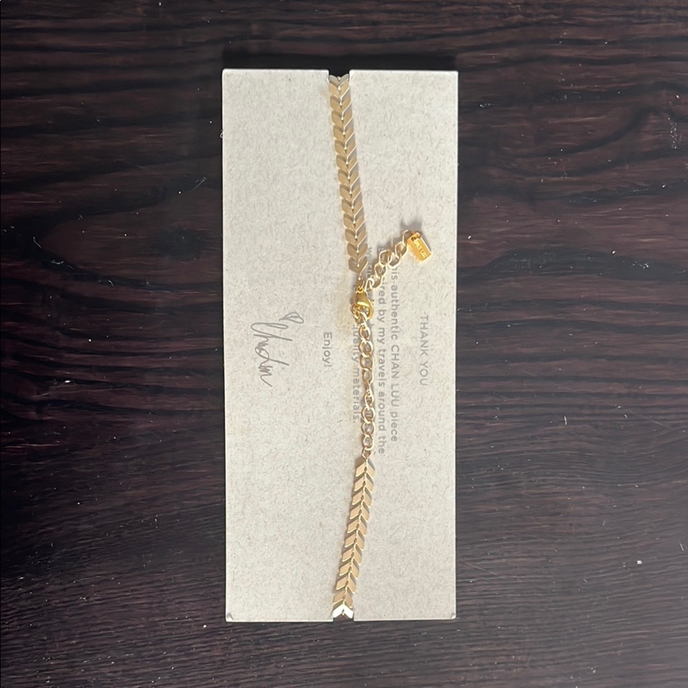 Chan Luu Gold Moonstone Choker Necklace - Picture 2 of 3